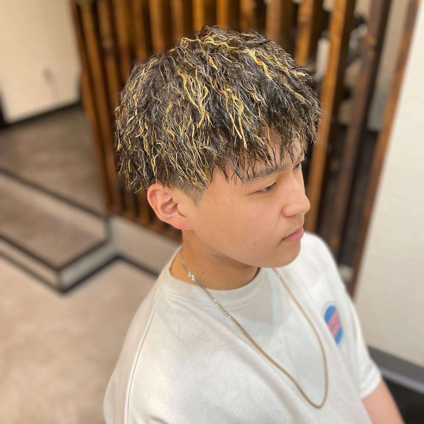 ツイストパーマ×ハイライト